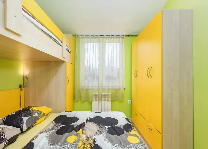 In Li Njan Near Bora Lejlighed Ližnjan