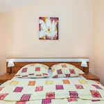 Apartamento In Li Njan Near Bora *